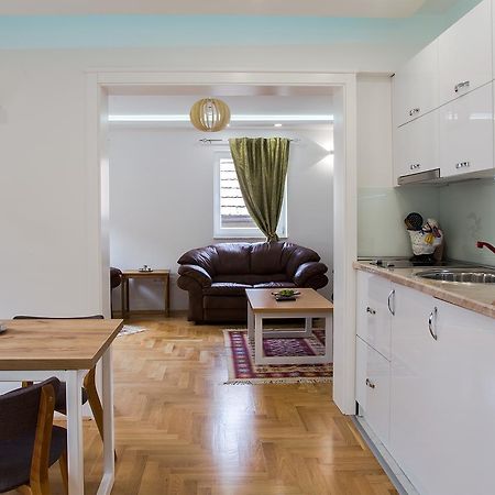 Guest House Hendek SJJ Esterno foto