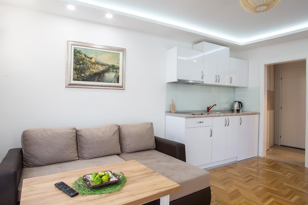 Guest House Hendek SJJ Esterno foto